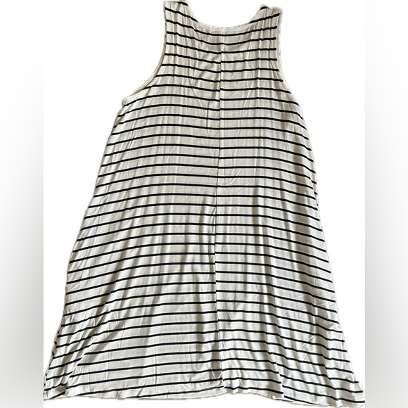 Melrose & Market A-line Ivory and Navy stripe Midi Dress with side pockets. NWT - Picture 6 of 10